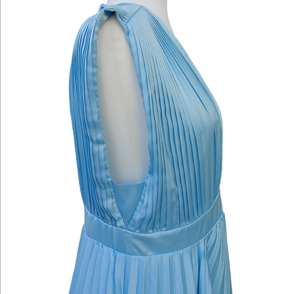 Abercrombie & Fitch Plunge Satin Pleated Formal Dress Sky Blue Women's Large NWT - Picture 13 of 17